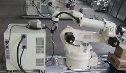 自動化機器人焊接生產(chǎn)線