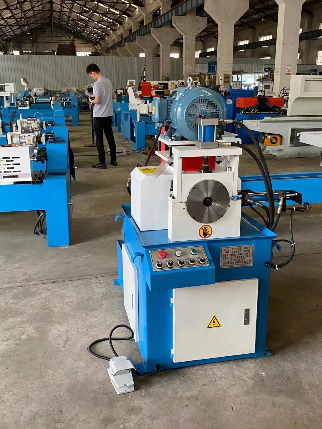 YK-180單頭氣動(dòng)倒角機(jī)